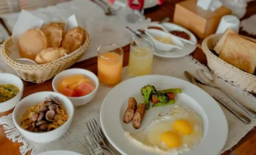 Chitwan Sanctuary- Breakfast