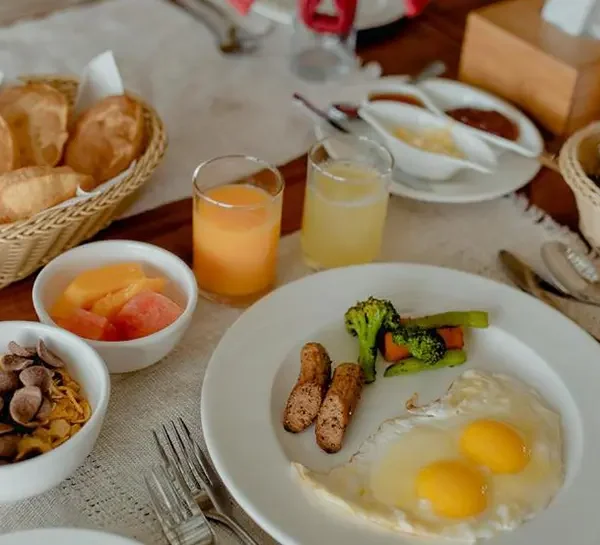 Chitwan Sanctuary- Breakfast
