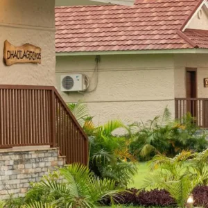 Riverbank Jungle Resort at Chitwan