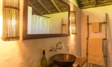 Tiger Tops Tharu Lodge