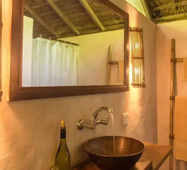 Tiger Tops Tharu Lodge