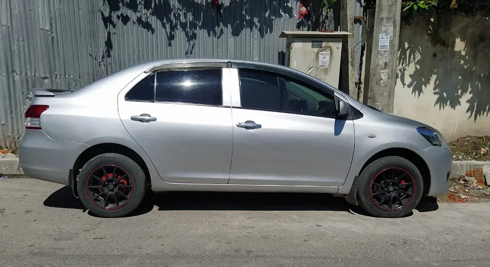 Private car to chitwan
