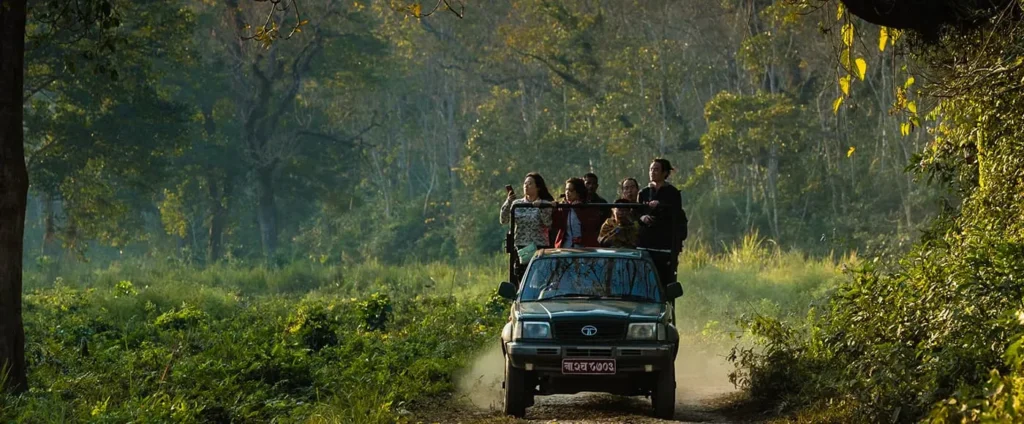 chitwan-national-park-Chitwan Safari