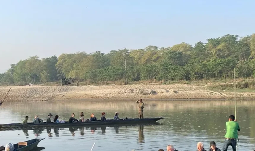Jeep Safari vs Canoe Safari in Chitwan: Which Is Better for Wildlife Lovers?